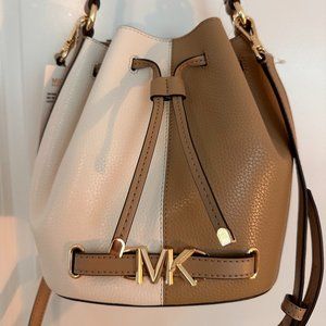 Michael Kors Reed Medium Two-Tone Pebbled Leather Bucket Bag